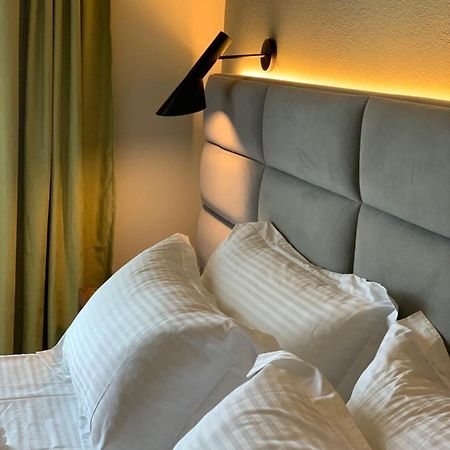 Bluetique Apartments Himara エクステリア 写真