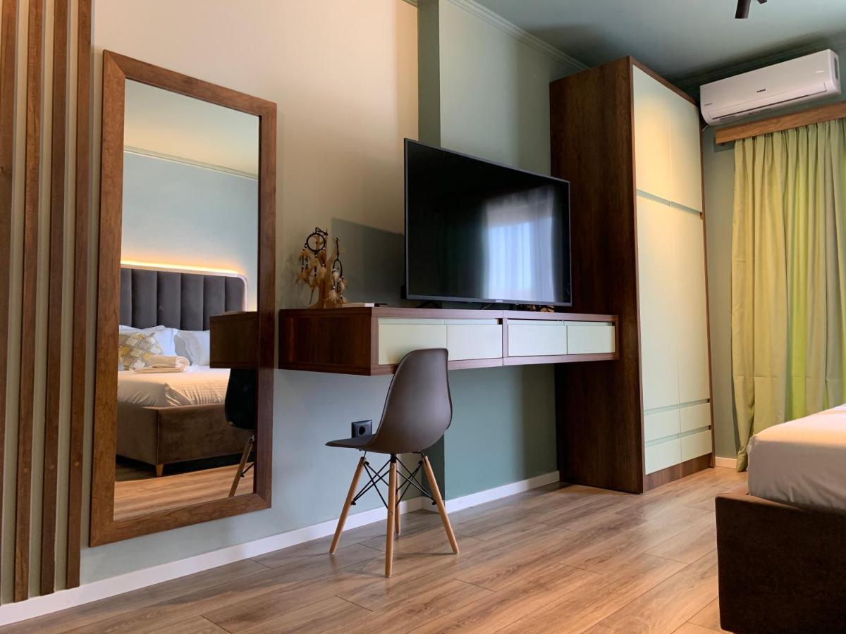Bluetique Apartments Himara エクステリア 写真