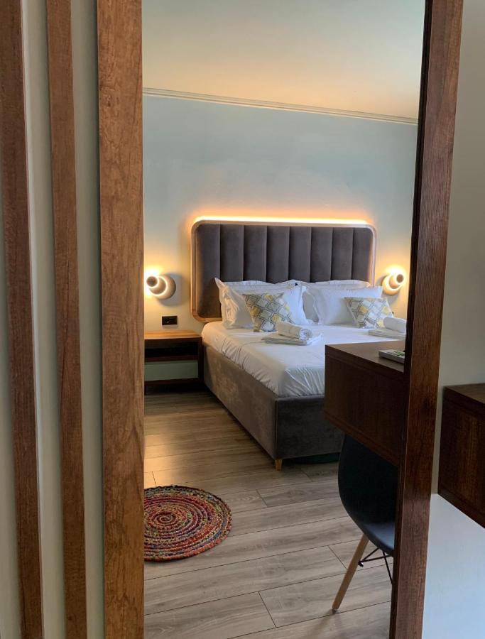 Bluetique Apartments Himara エクステリア 写真